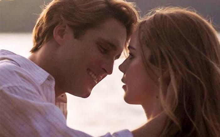 The X Files: Camila Sodi y Diego Boneta