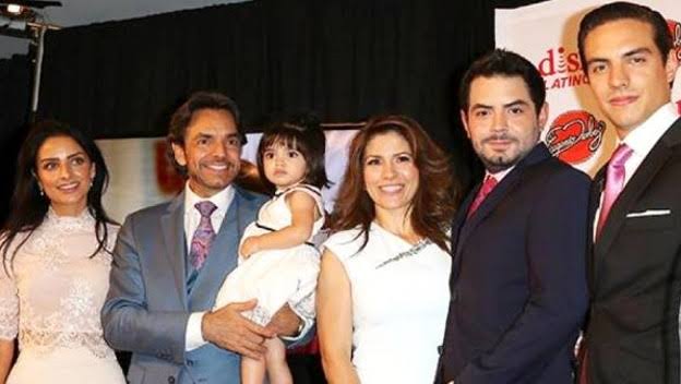 “De viaje con los Derbez”