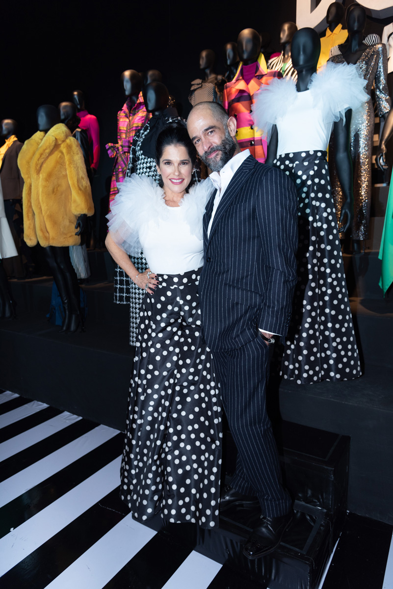 MARTHA DEBAYLE X IVONNE