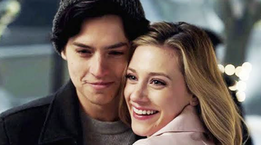 ¿Cómo van las cosas entre Lili Reinhart y Cole Sprouse?
