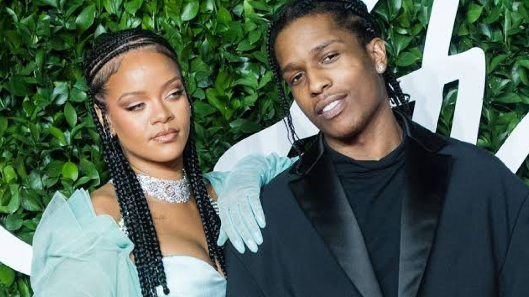 ¿Rihanna tiene nuevo novio?