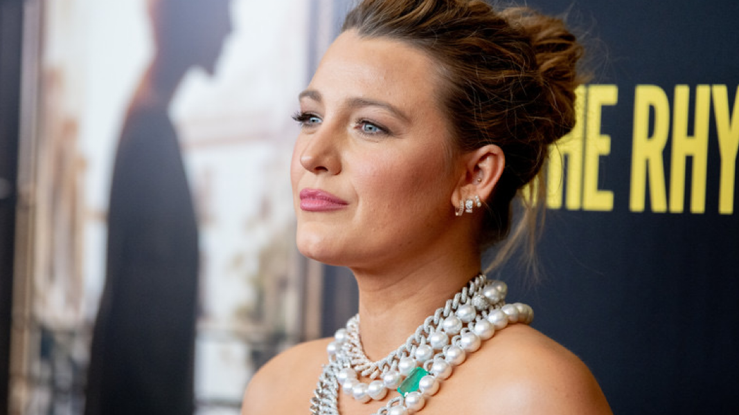 Blake Lively regresa después de tener a su tercer hijo