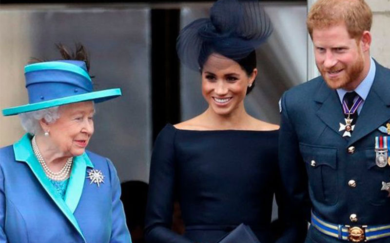 MEGHAN Y HARRY RENUNCIAN A LA FAMILIA REAL; BUSCAN SER ECONÓMICAMENTE INDEPENDIENTES