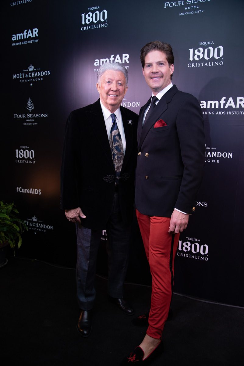 Aaron Osborn, Virgil Barrer