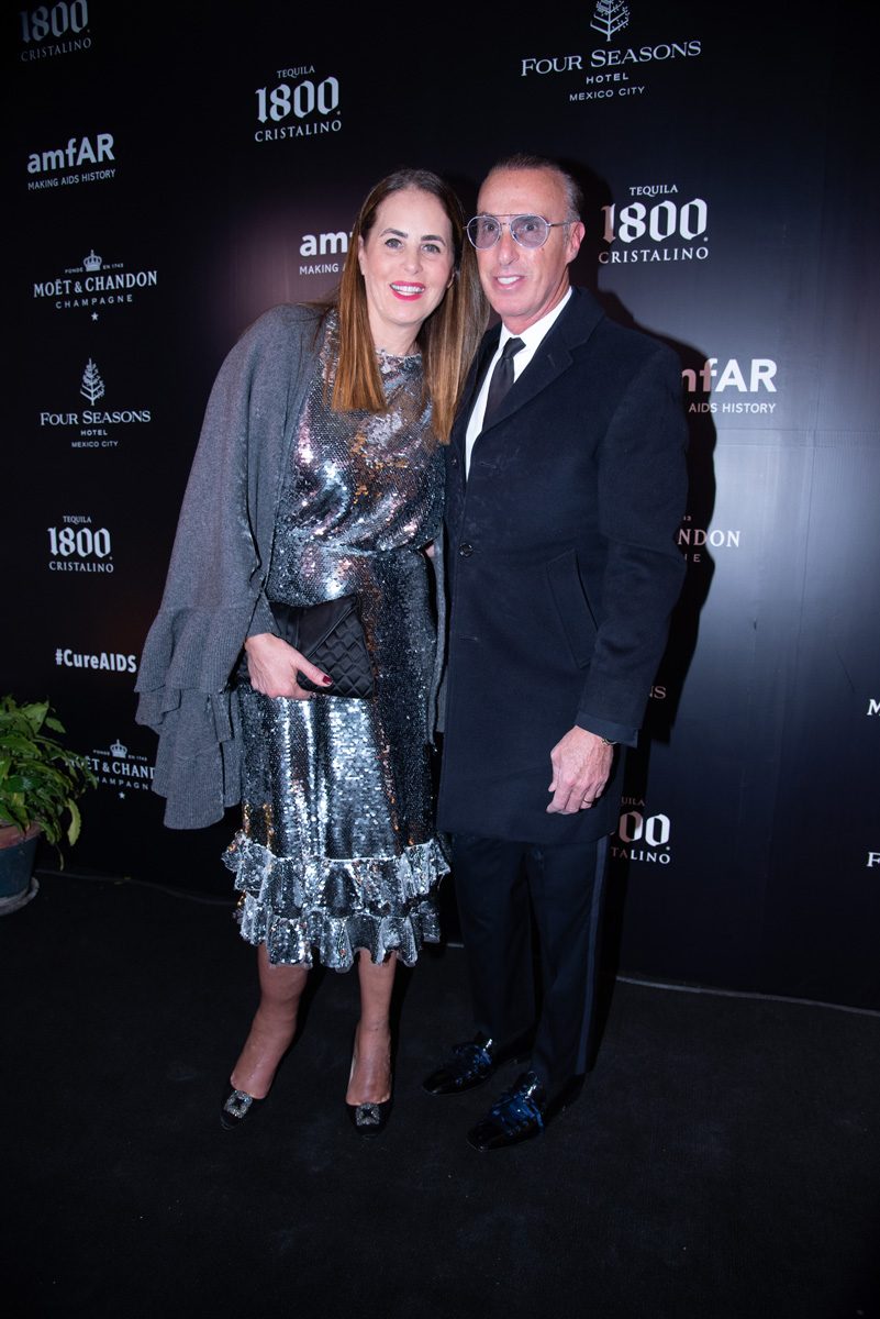 Michelle Smeke, Carlos Smeke