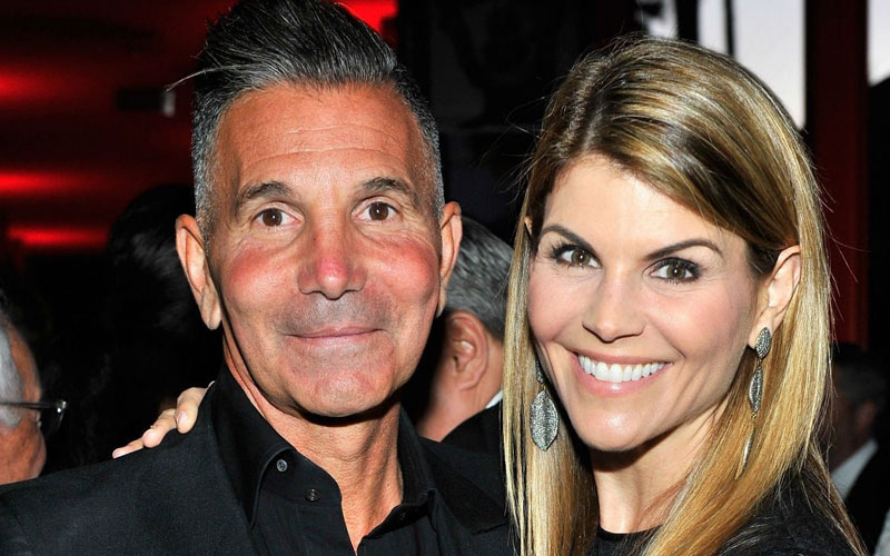 ¿Cuál es la nueva humillación que ha pasado Lori Loughlin?