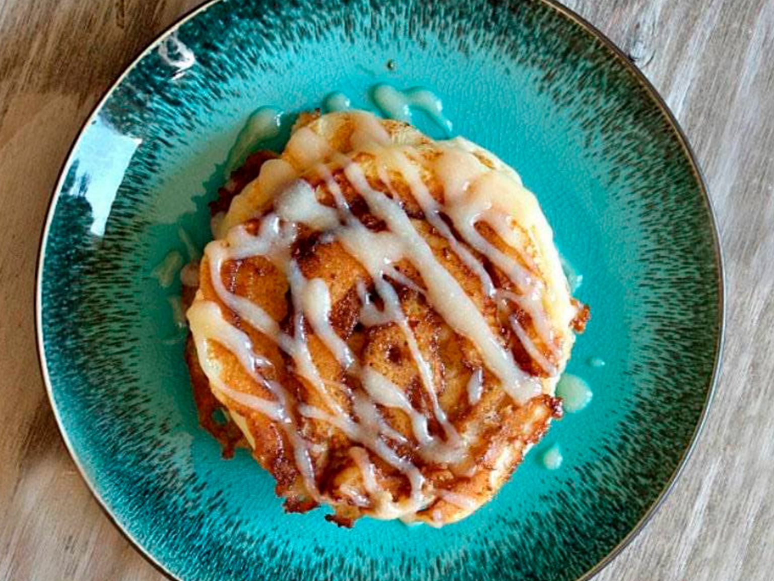 RECETA: KETO CINNAMON ROLL PANCAKES