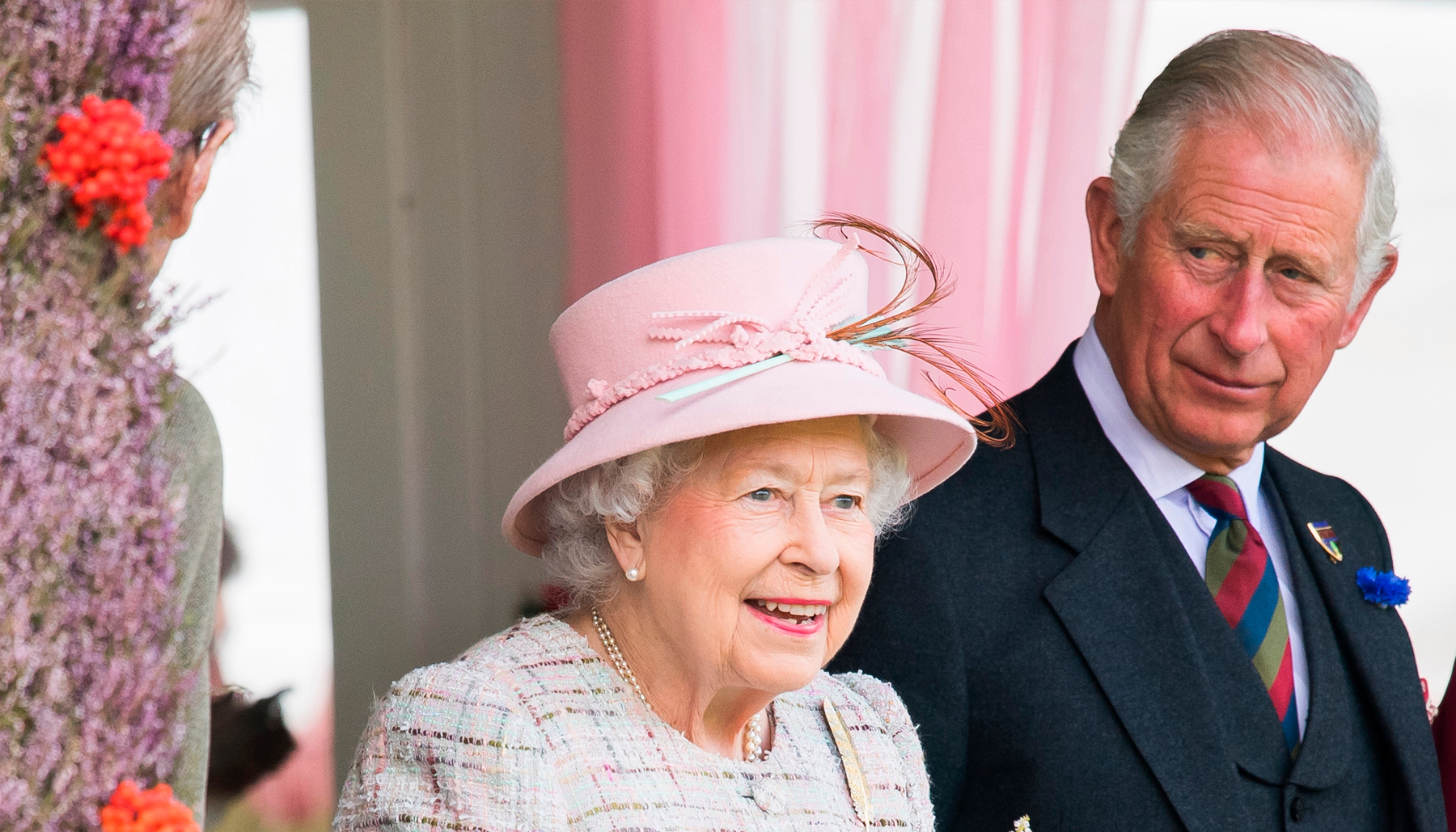 ¿La Reina Isabel dejará el trono a Charles?