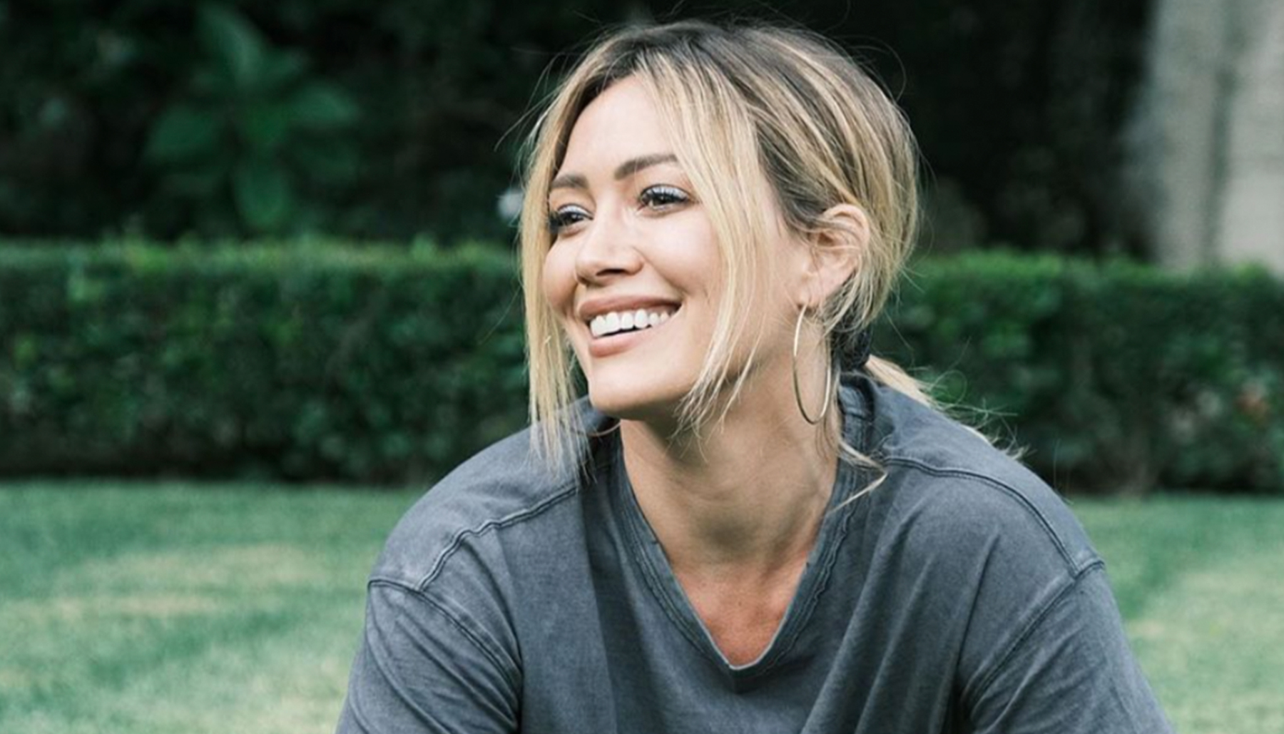 La nueva faceta de Hilary Duff como hot mom