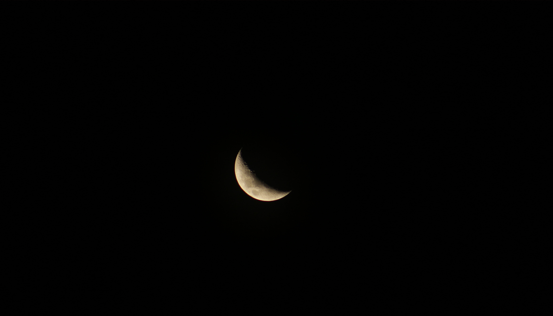 Ritual para recibir energía de la Luna Nueva