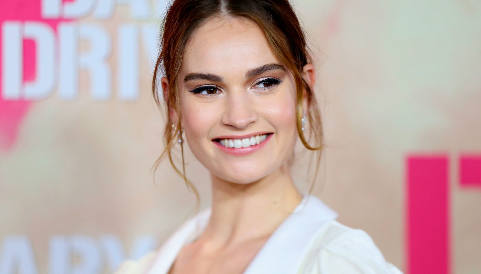 ¿Qué dijo Lily James en su más reciente Talk Show? ¿Qué dijo Lily James en su más reciente Talk Show?