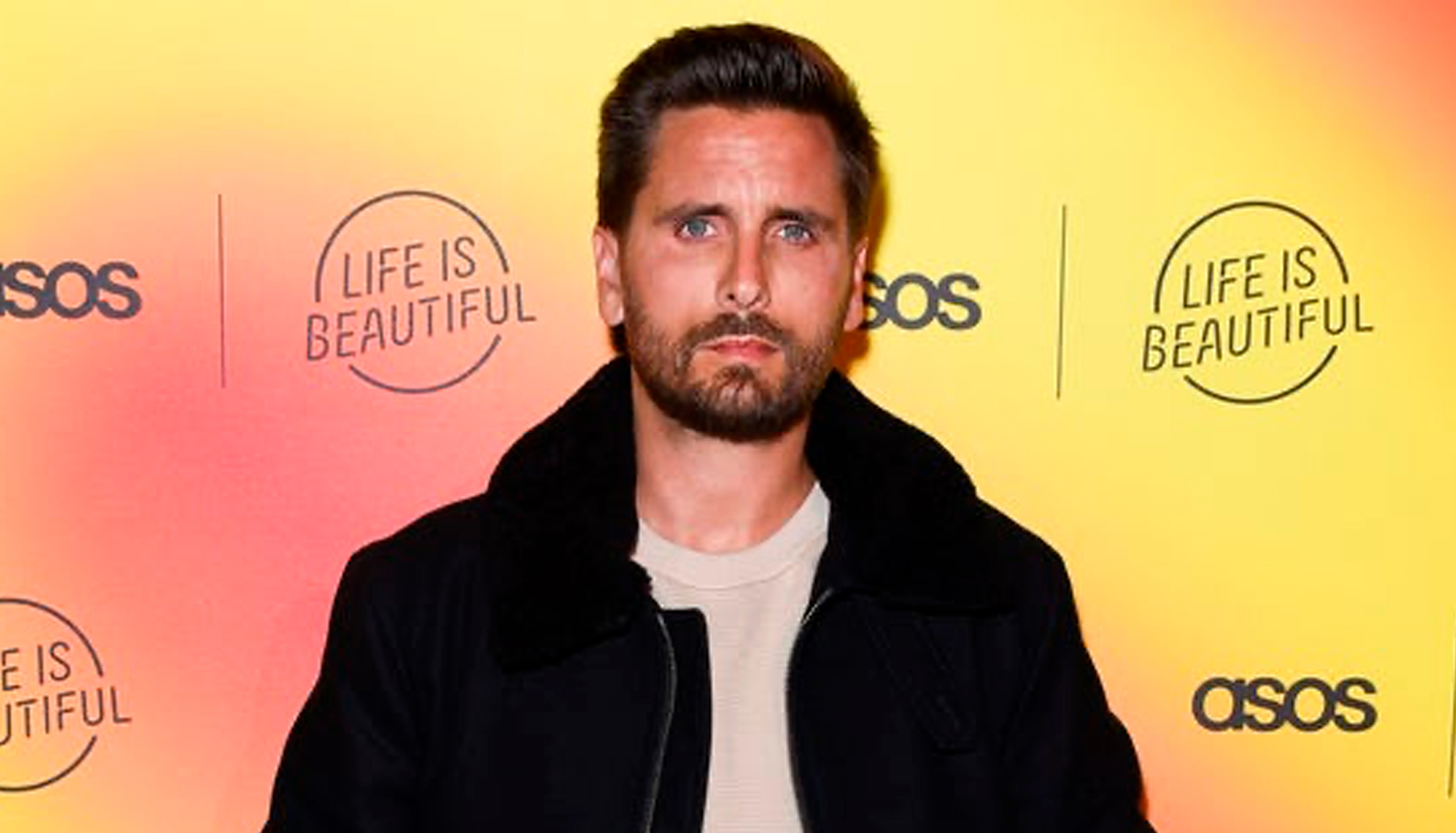 ¿Con quién tuvo una date Scott Disick?