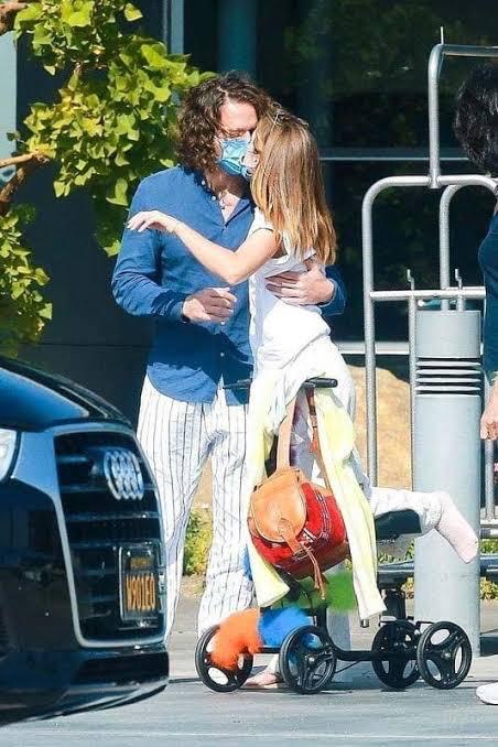 Emma-Watson-y-novio-4