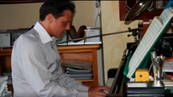 Canciones escritas por Luis Miguel: porque no solo canta, también ha participado en estas letras
