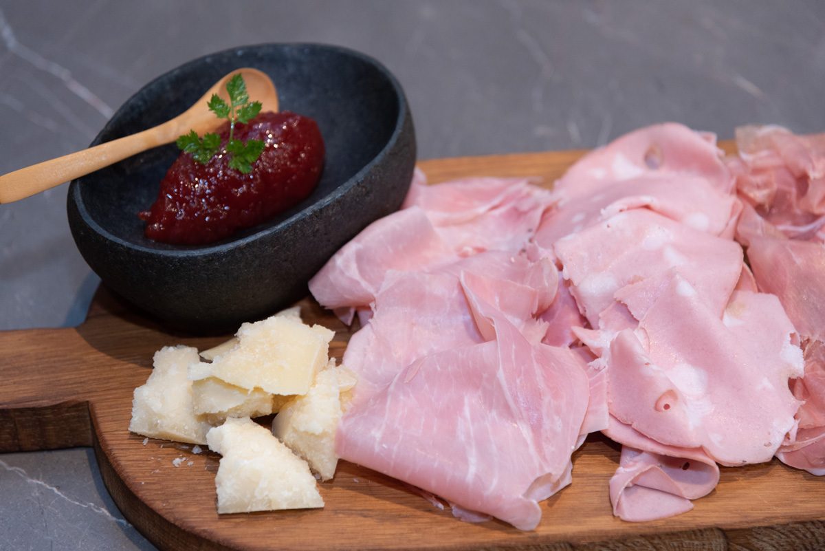 Il tagliere Selección especial de carnes frias italianas