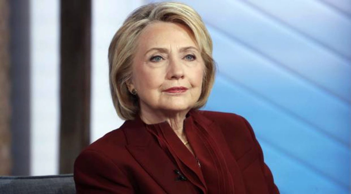 ¿Quién interpretará a Hillary Clinton en la serie American Crime Story?