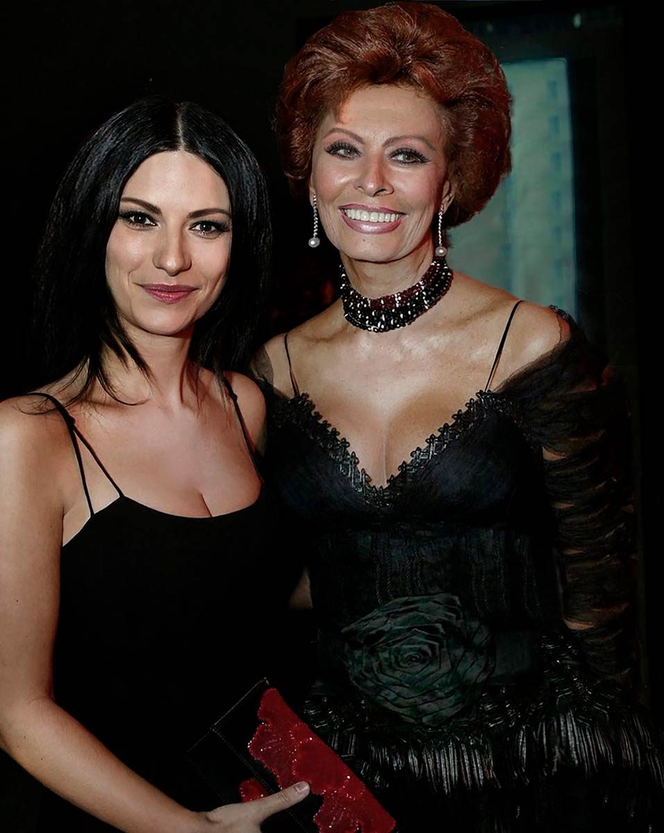 Laura Pausini y Sophia Loren.