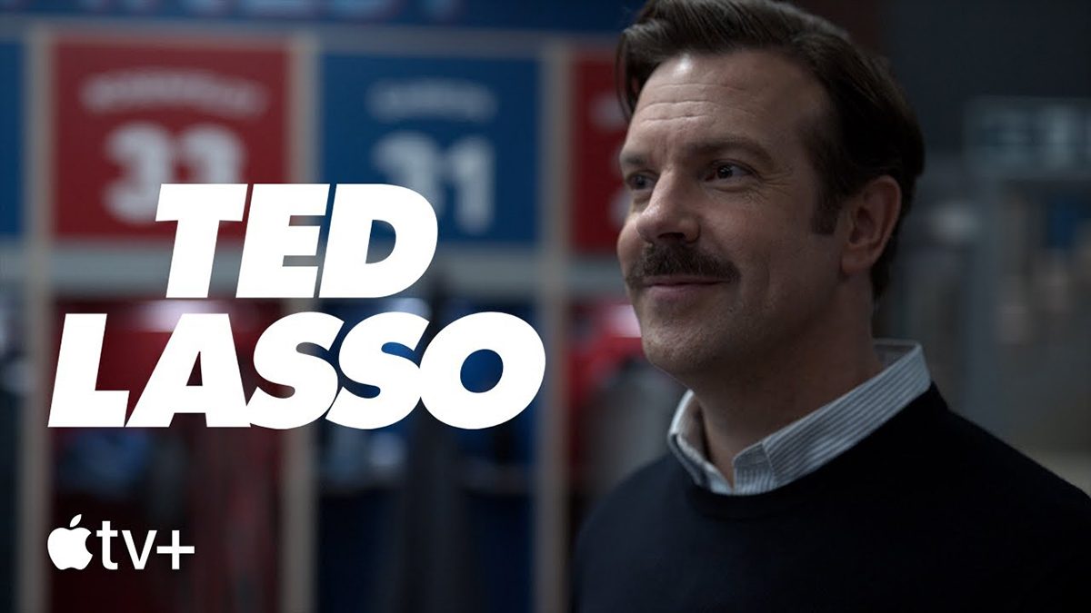 El actor Jason Sudeikis gana un Golden Globe como Mejor Actor de una Serie Musical o Comedia por Ted Lasso para AppleTV+