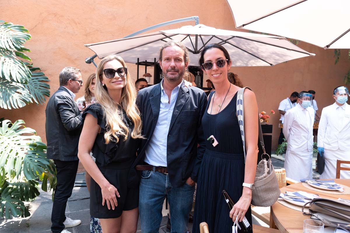 Catalina Buchanan, Eduardo Prieto y Ale Laviada