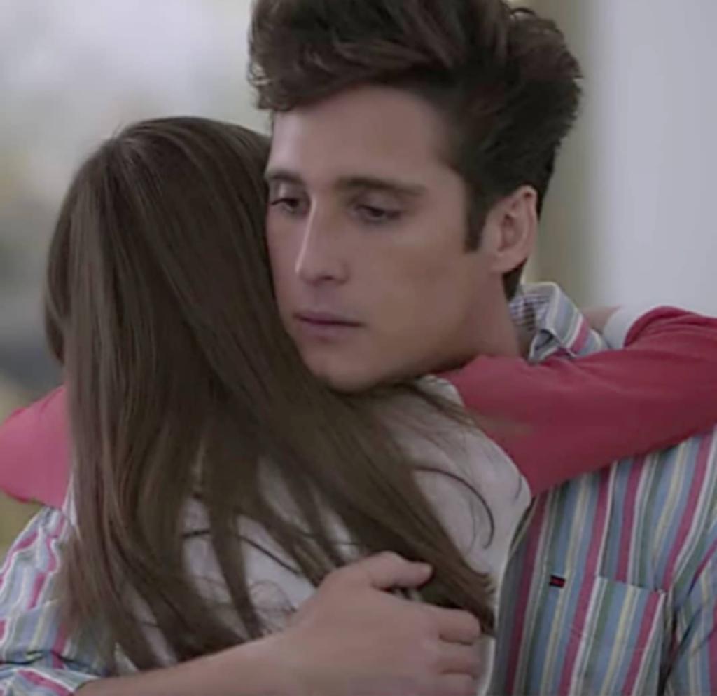 Diego-Boneta-Michelle-Salas-serie