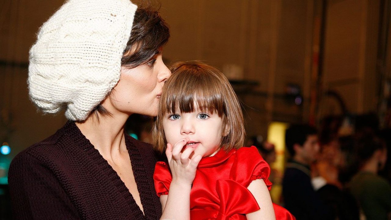 Katie-Holmes-Suri-Cruise-2
