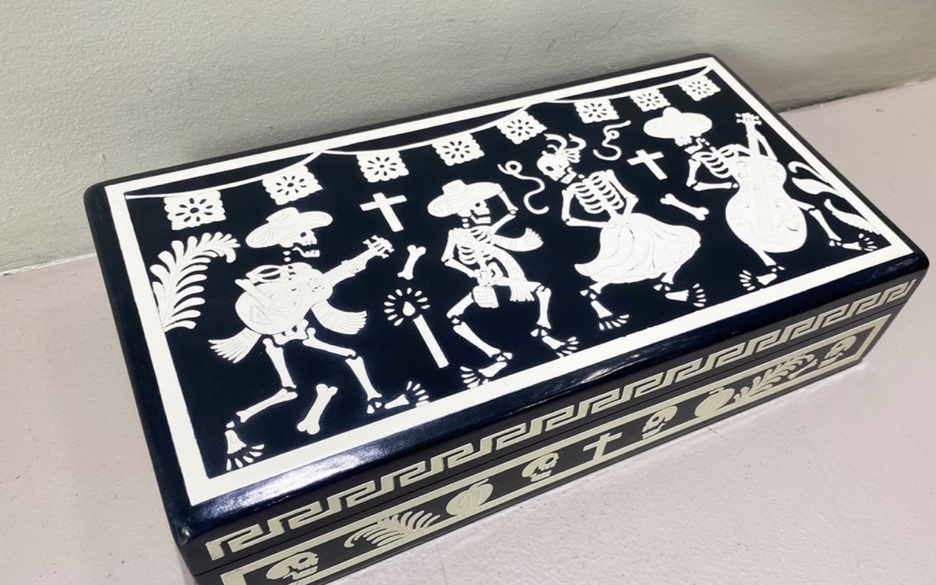 CAJA DE TÉ CALAVERAS