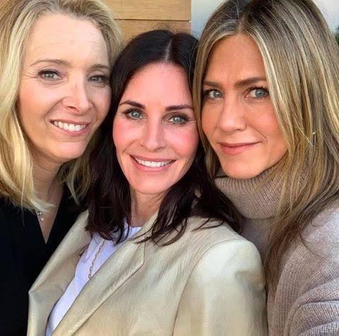 Chicas Friends: Lisa, Courtney y Jennifer
