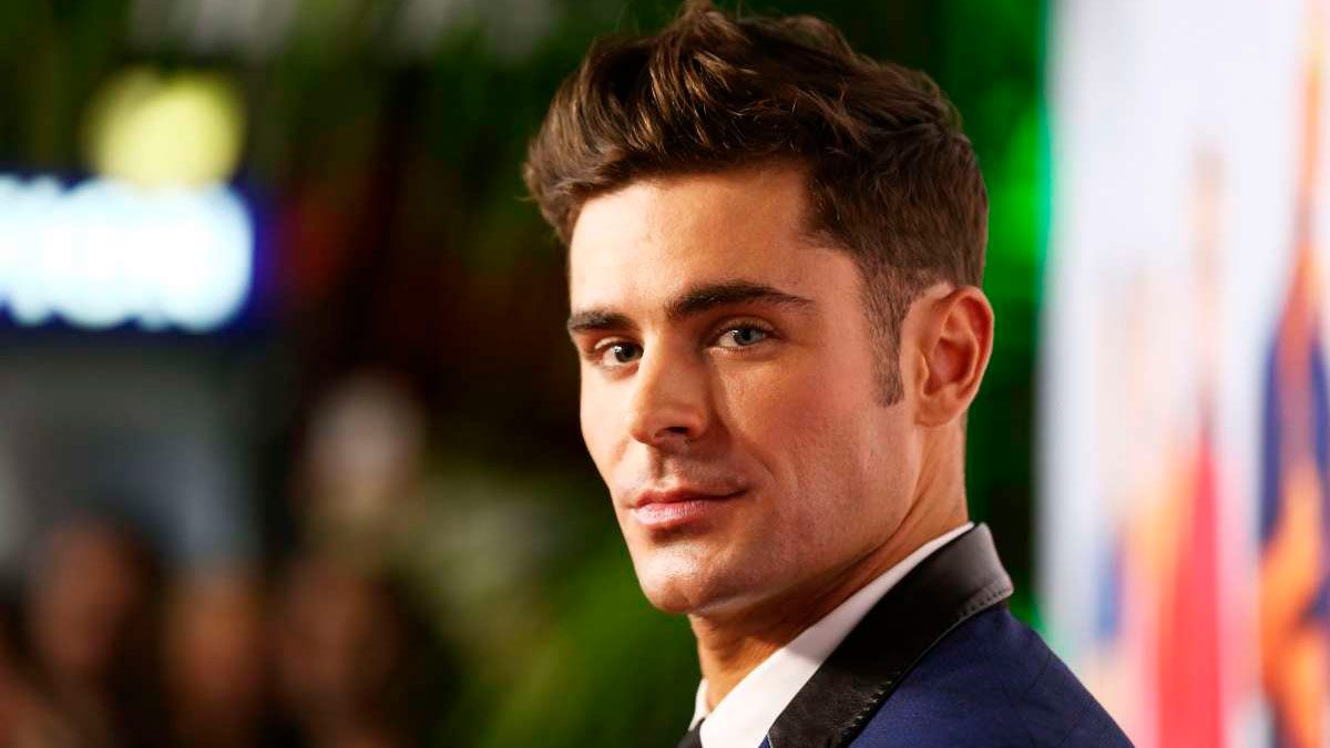 ¿Por qué todo mundo habla del rostro de Zac Efron?