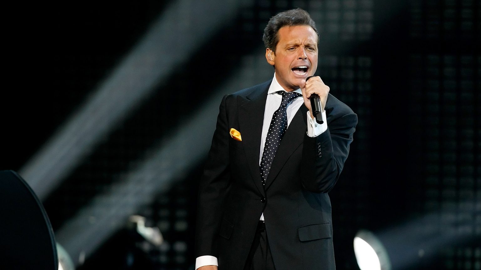 Luis-Miguel-en-concierto
