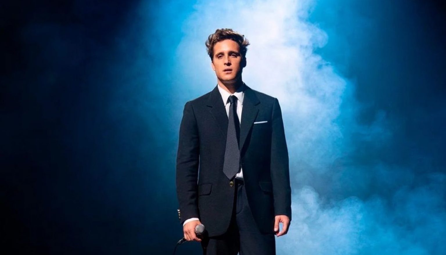 Cómo se vivió el final de la temporada 2 de “Luis Miguel, la serie”