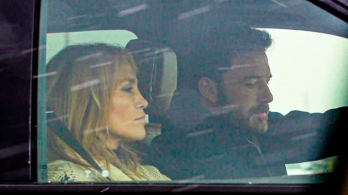 JLo-y-Ben-Affleck-en-auto-2
