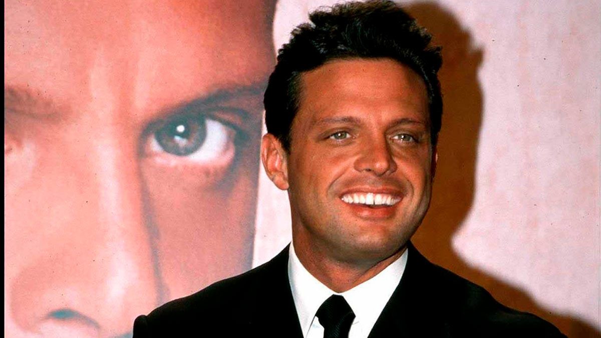 Finalmente sabemos la razón por la que Luis Miguel dejó de ver a Michelle Salas 11 años