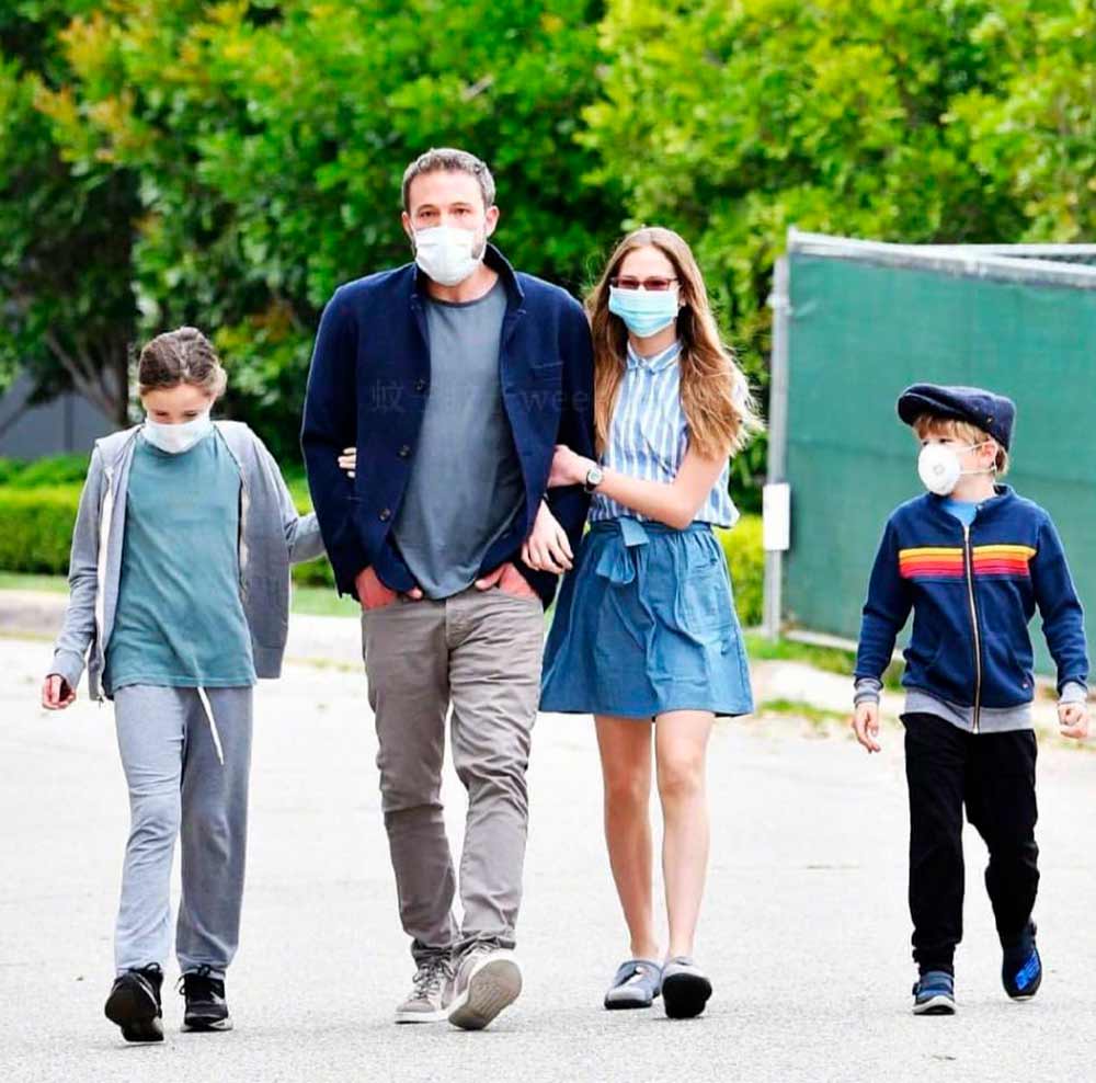 Ben-Affleck-y-sus-hijos