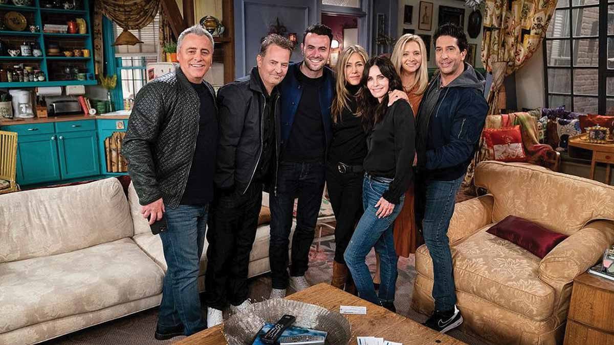 Ben-Winston-y-elenco-Friends