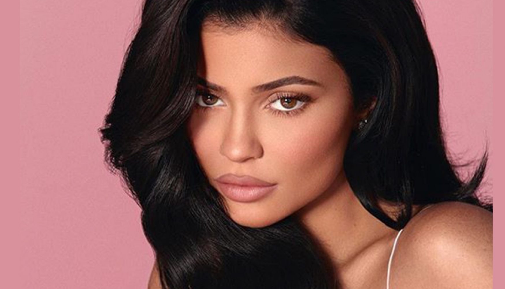 Kylie Jenner cuenta cuál fue la causa por la que comenzó a inyectarse los labios