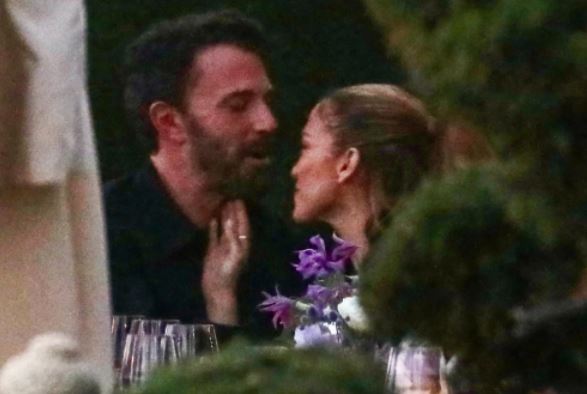 JLo-y-Ben-paparazzi