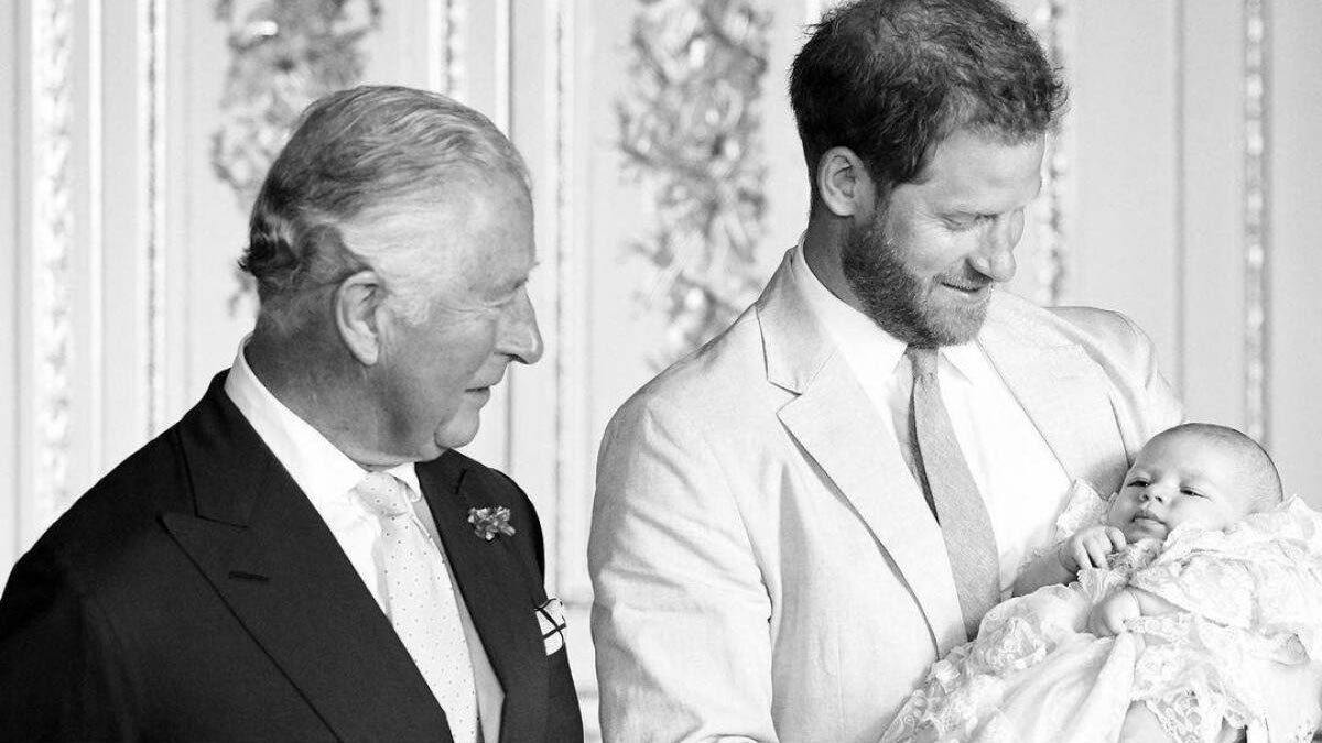 Príncipe-Carlos-Harry-y-Archie