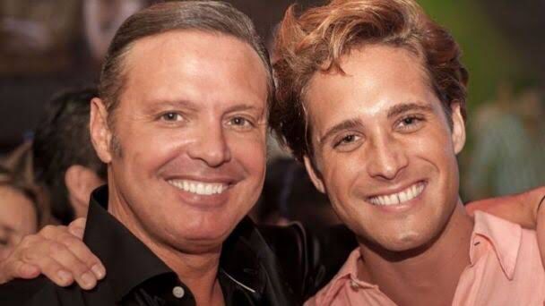 Diego Boneta y Luis Miguel