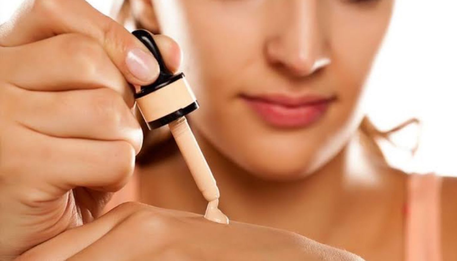 Errores más comunes en la base de maquillaje