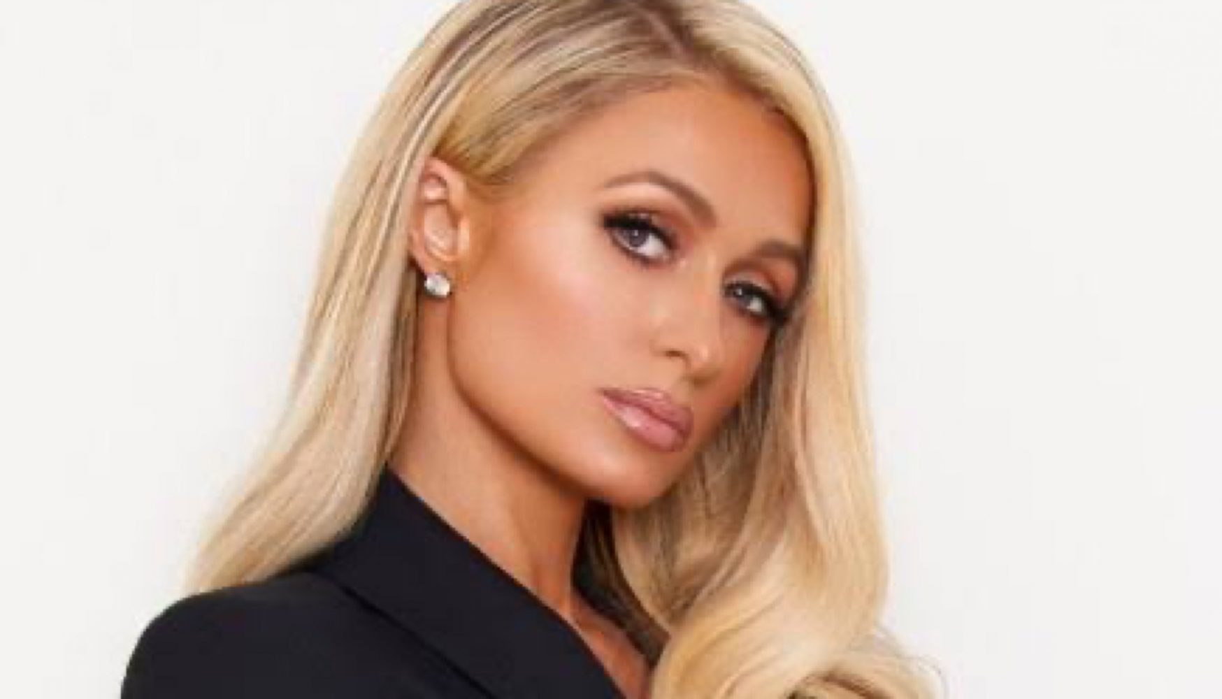Paris Hilton desmiente embarazo