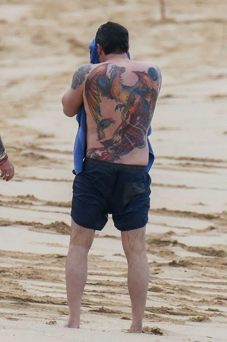 Tatuaje ave fénix Ben Affleck
