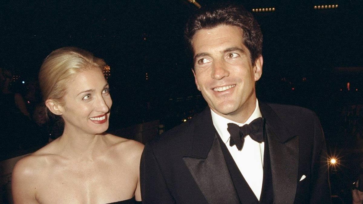 Las últimas horas de John F. Kennedy Jr. y Carolyn Bessette antes del trágico accidente que acabó con sus vidas
