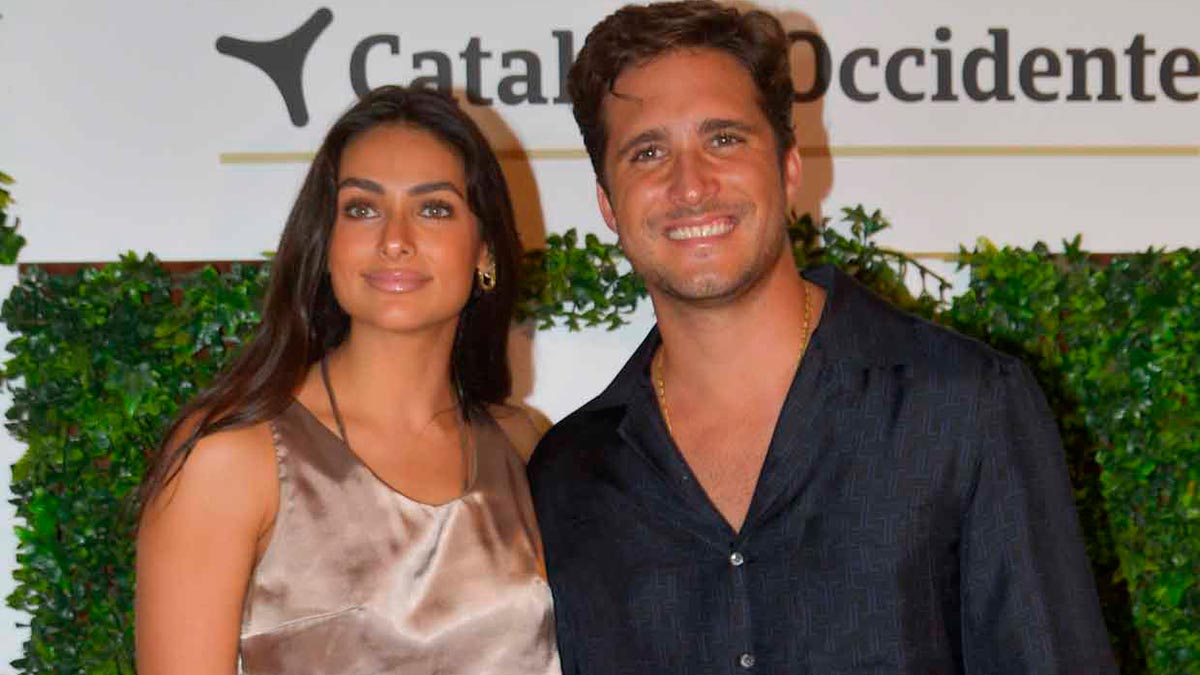 Así fueron las vacaciones en Grecia de Diego Boneta y Renata Notni