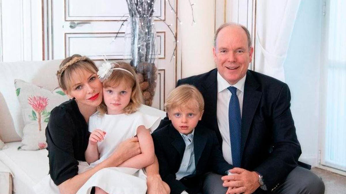 Alberto-de-Monaco-y-familia