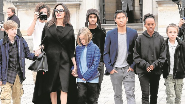 Angelina Jolie y sus hijos