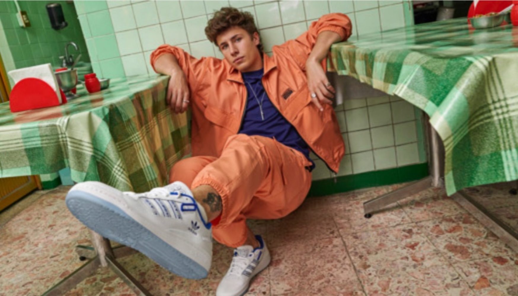Adidas México da la bienvenida a Juanpa Zurita