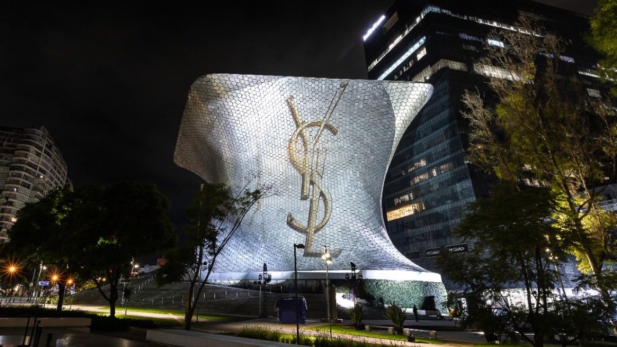 ‘YSL Beauty’ enciende México