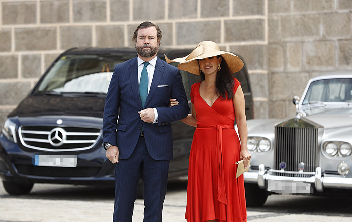 Paulina Sánchez del Río y Javier Ortega-Smith