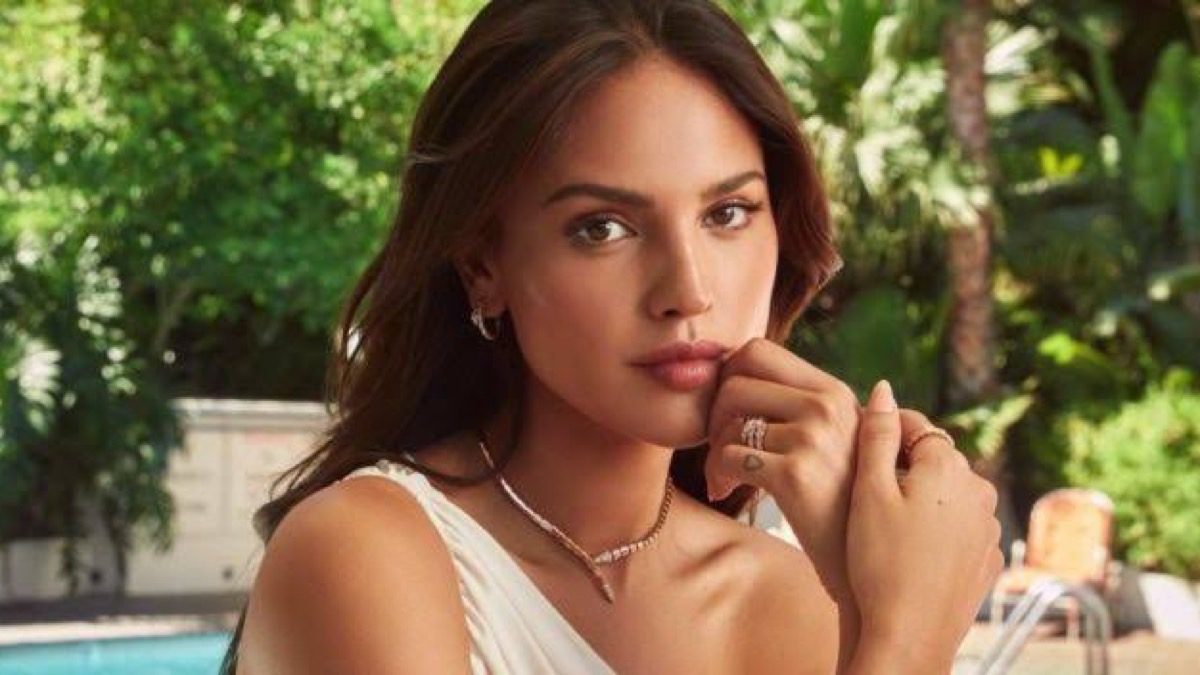 Eiza González tomará el lugar de Salma Hayek en un nuevo proyecto