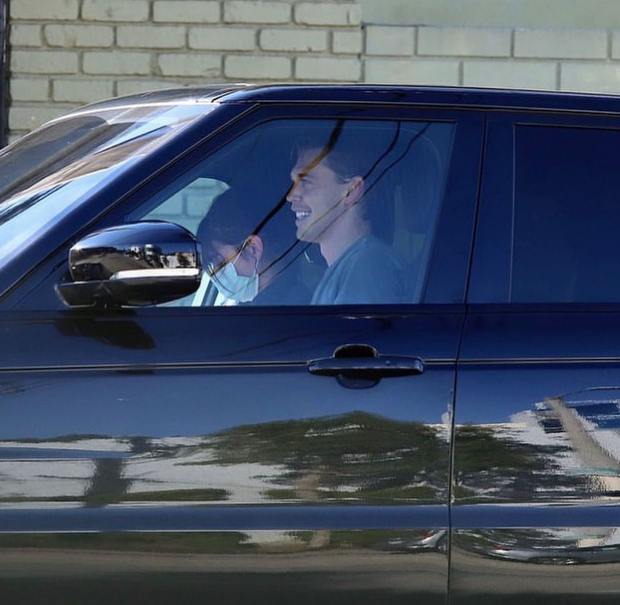 La modelo y el actor fueron vistos saliendo de una clase de hot yoga. Foto por: Kaia Gerber con Austin Butler. Foto por: Jacob Elordi con Olivia Jade. Foto por: @vandypop